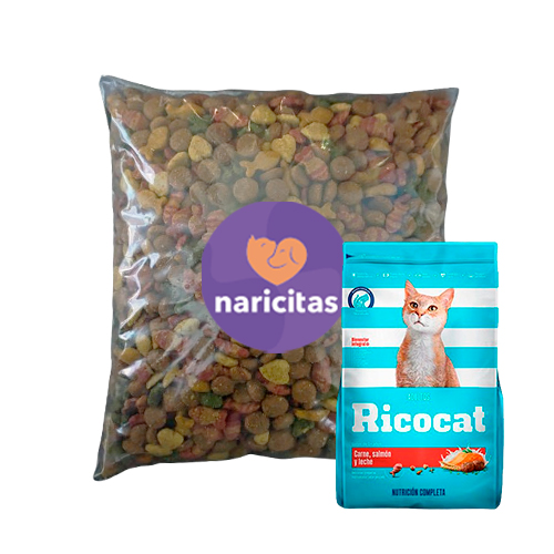 Granel Ricocat Adulto de Carne, Salmón y Leche 500Gr